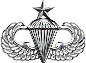 US Army Airborne senior parachutist badge.gif